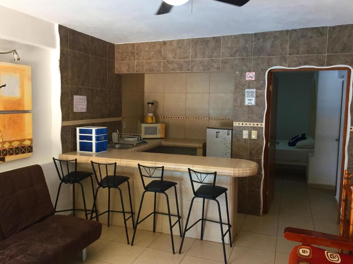 Villa Palmitas Acogedor Departamento Nivel Piscina Gigante Jardines 阿卡普尔科 外观 照片