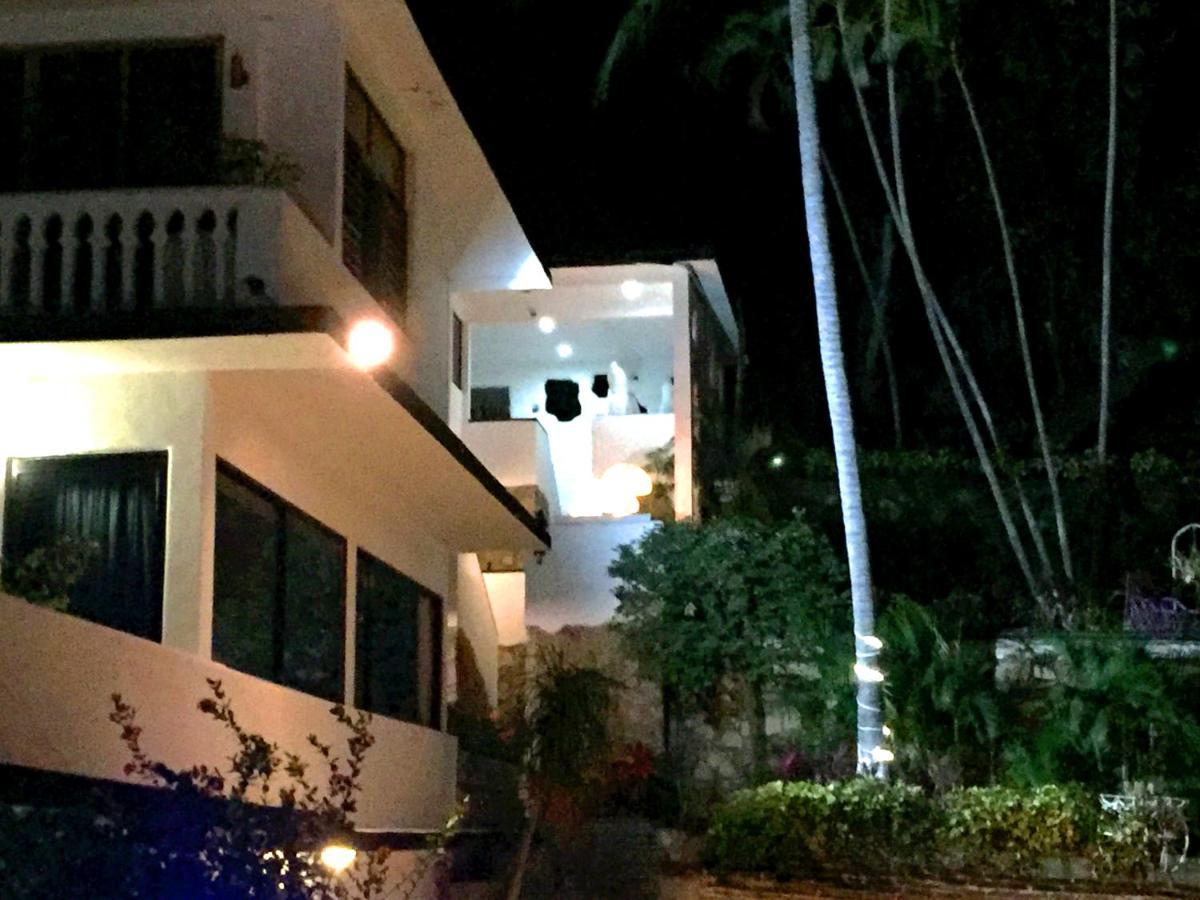 Villa Palmitas Acogedor Departamento Nivel Piscina Gigante Jardines 阿卡普尔科 外观 照片