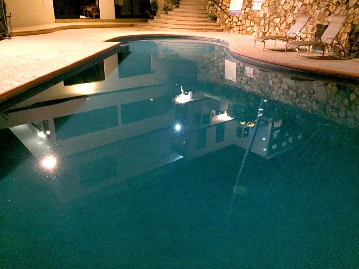 Villa Palmitas Acogedor Departamento Nivel Piscina Gigante Jardines 阿卡普尔科 外观 照片