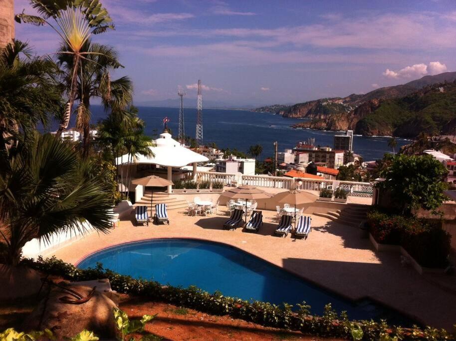 Villa Palmitas Acogedor Departamento Nivel Piscina Gigante Jardines 阿卡普尔科 外观 照片