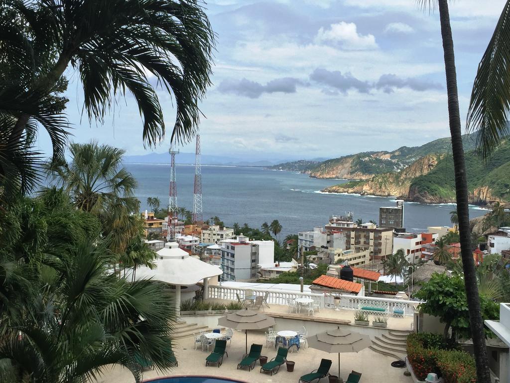 Villa Palmitas Acogedor Departamento Nivel Piscina Gigante Jardines 阿卡普尔科 外观 照片