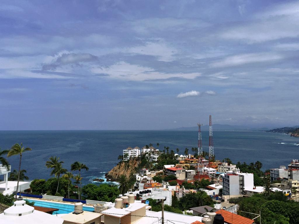 Villa Palmitas Acogedor Departamento Nivel Piscina Gigante Jardines 阿卡普尔科 外观 照片