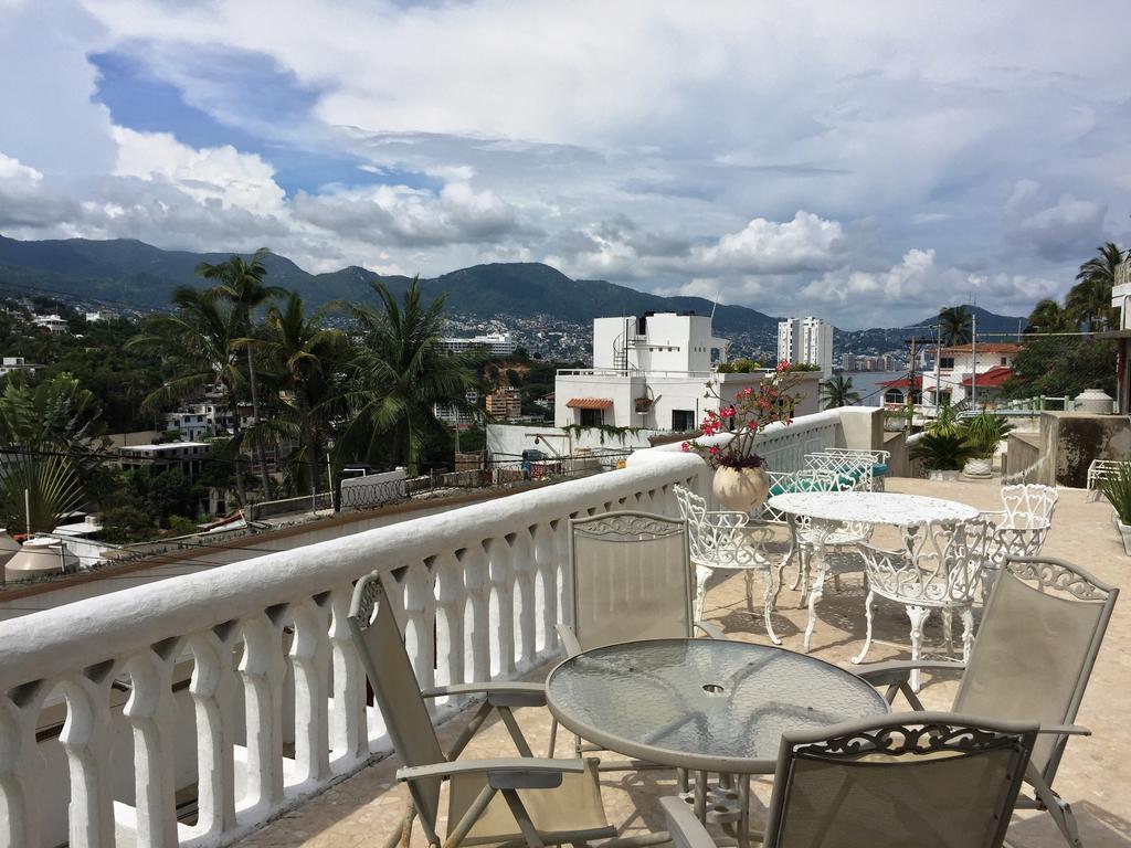 Villa Palmitas Acogedor Departamento Nivel Piscina Gigante Jardines 阿卡普尔科 外观 照片